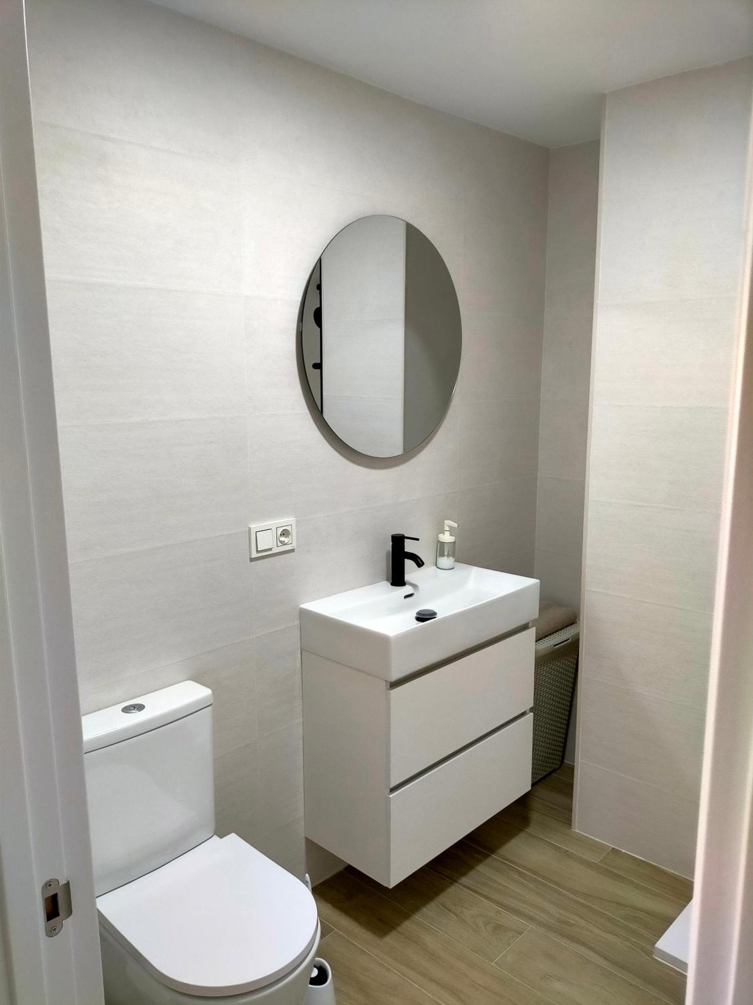 Apartamento Malaga Prat ภายนอก รูปภาพ